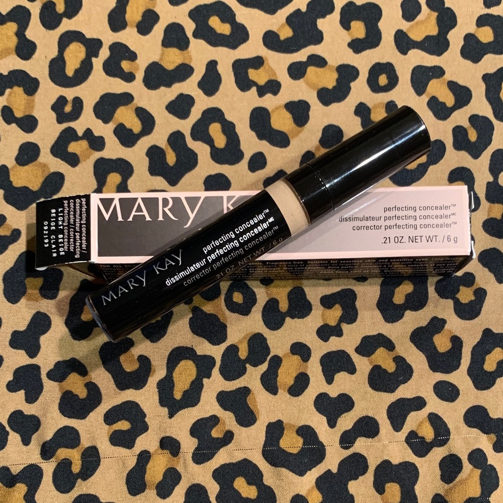 Mary Kay Perfecting Concealer - Light Beige